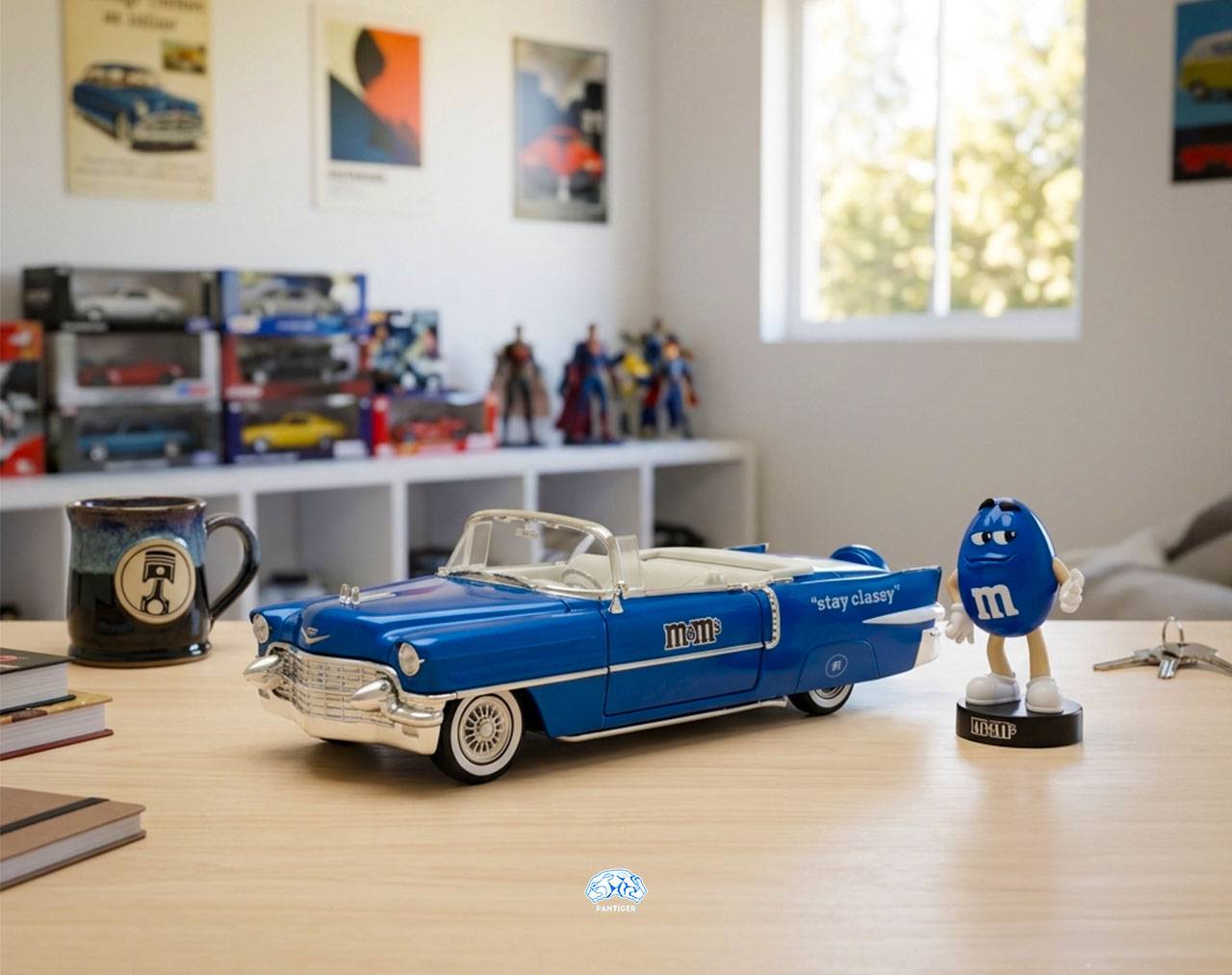 Blue & 1956 Cadillac El Dorado 1:24 - M&M's - Die-Cast Jada Toys