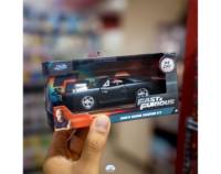 Dom's Dodge Charger RT Escala 1:32 - Fast and Furious - Die-Cast Jada Toys